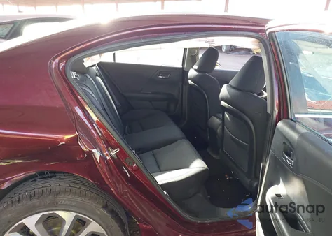 2013 Honda Accord Sport z USA, uszkodzony, nr VIN 1HGCR2F57DA145586